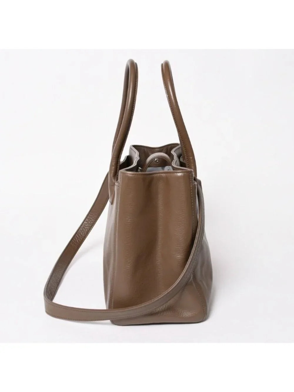 Chanel Executive Tote Bag Medium CC Logo Caviar Leather Brown